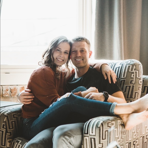 Meet your Posher, Cheyenne - Picture 1 of 1